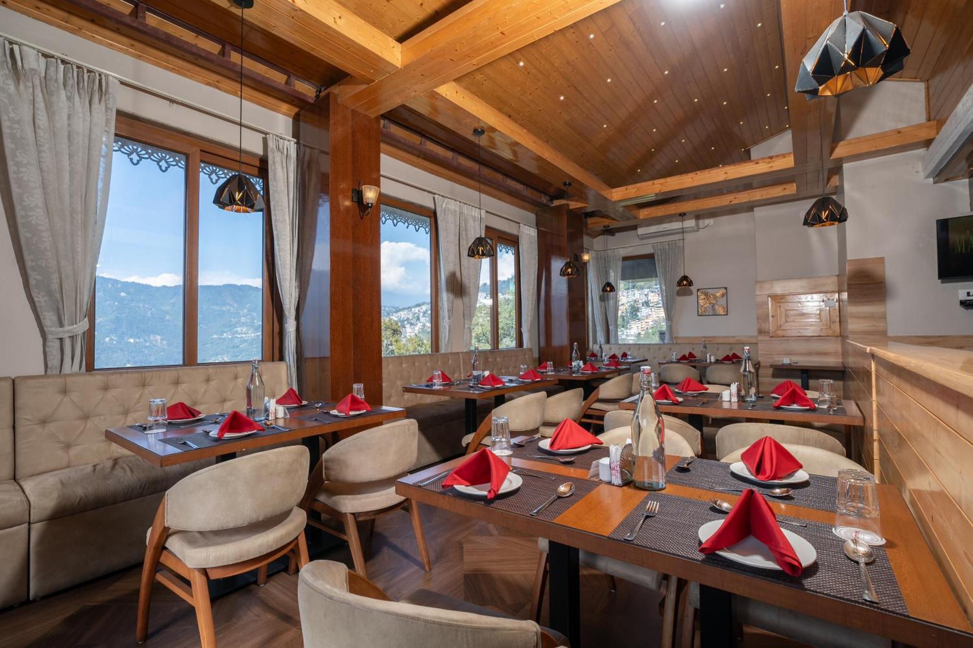Summit Alpine Abode Hotel 5 Mins From Mg Marg Гангток Екстериор снимка