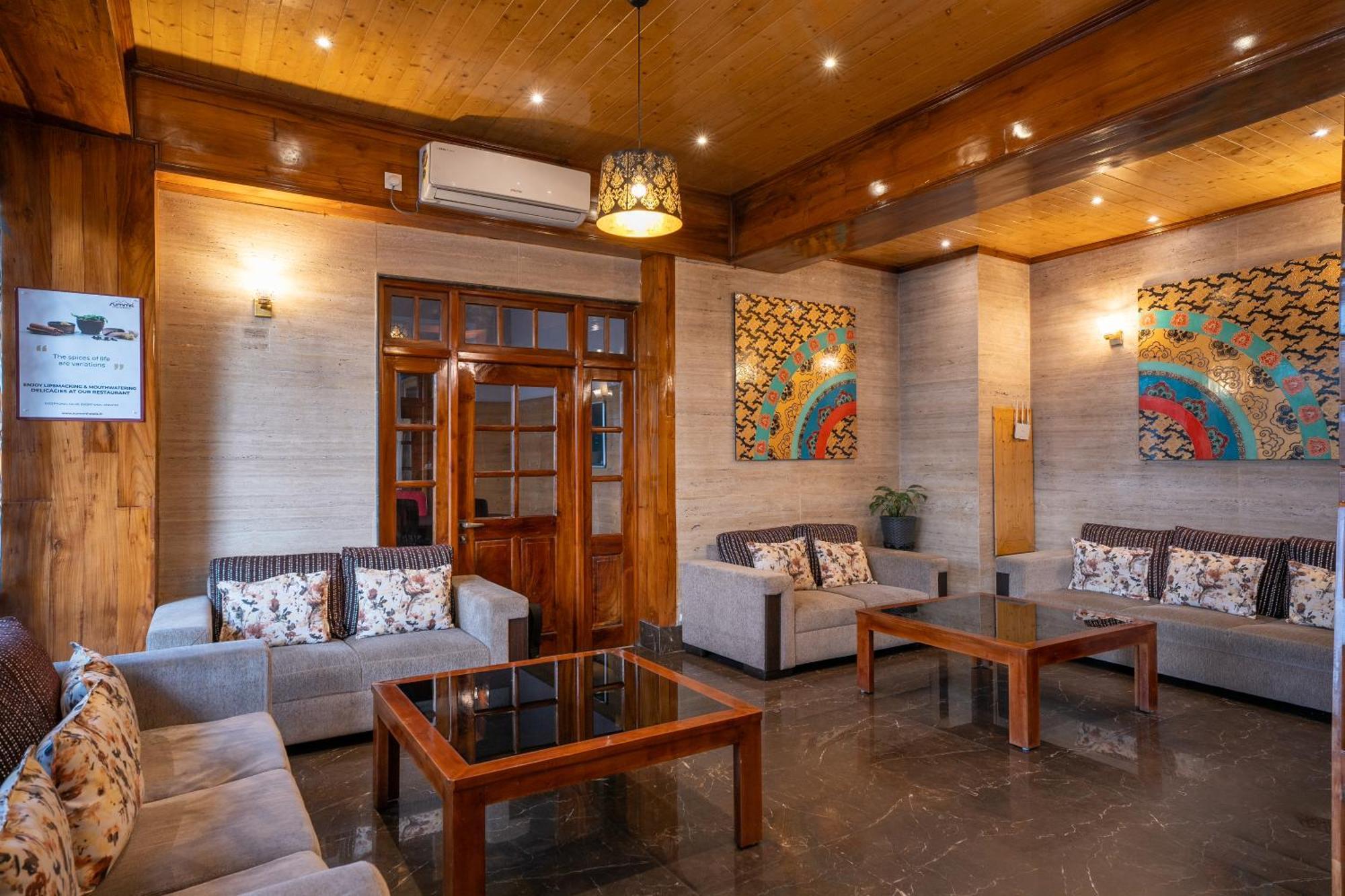 Summit Alpine Abode Hotel 5 Mins From Mg Marg Гангток Екстериор снимка